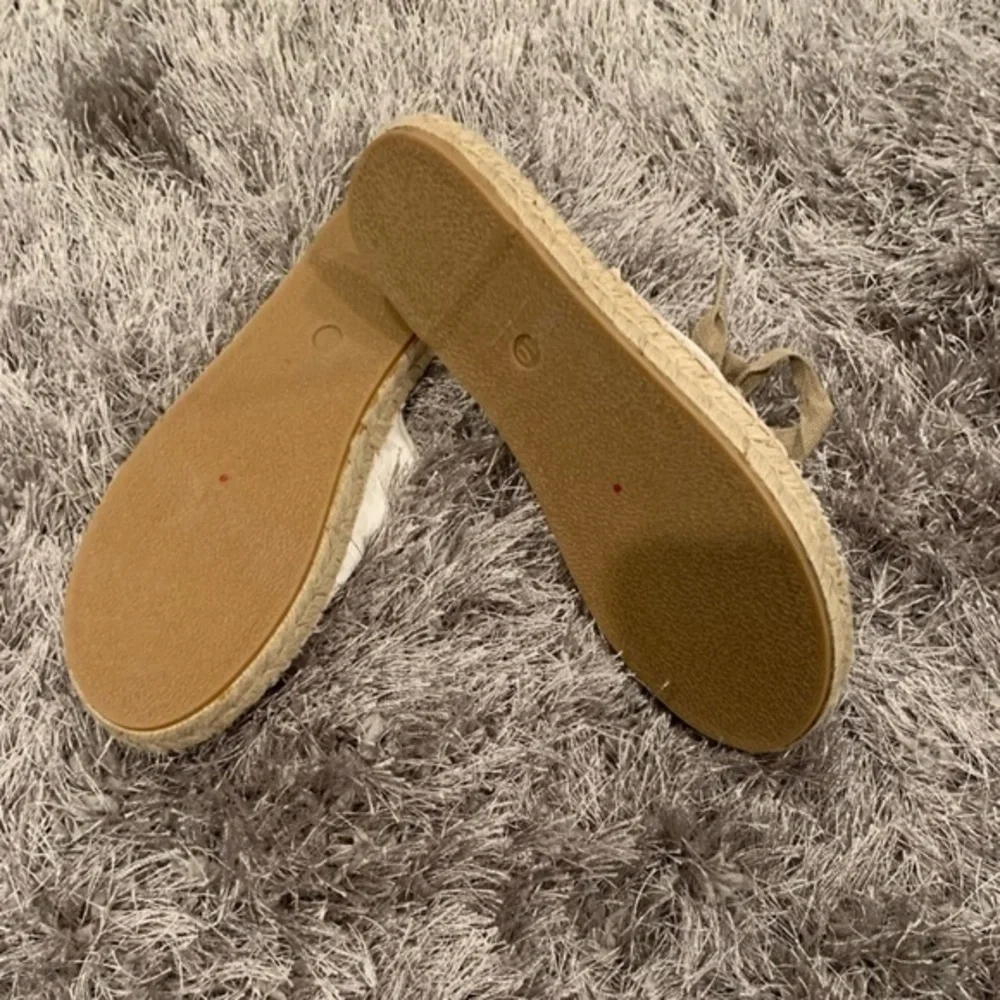 Free People Cream and Tan Lace-Up Slide Espadrilles